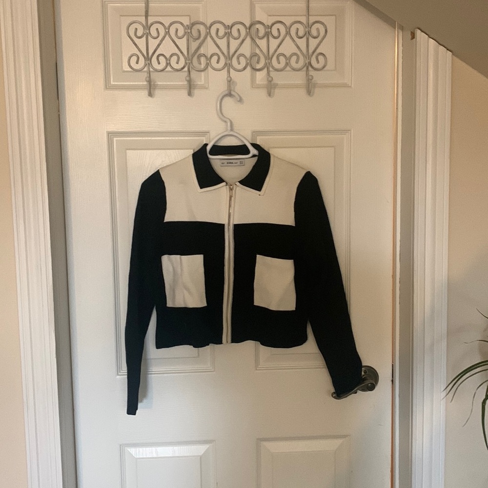 Zara Zip-up Sweater